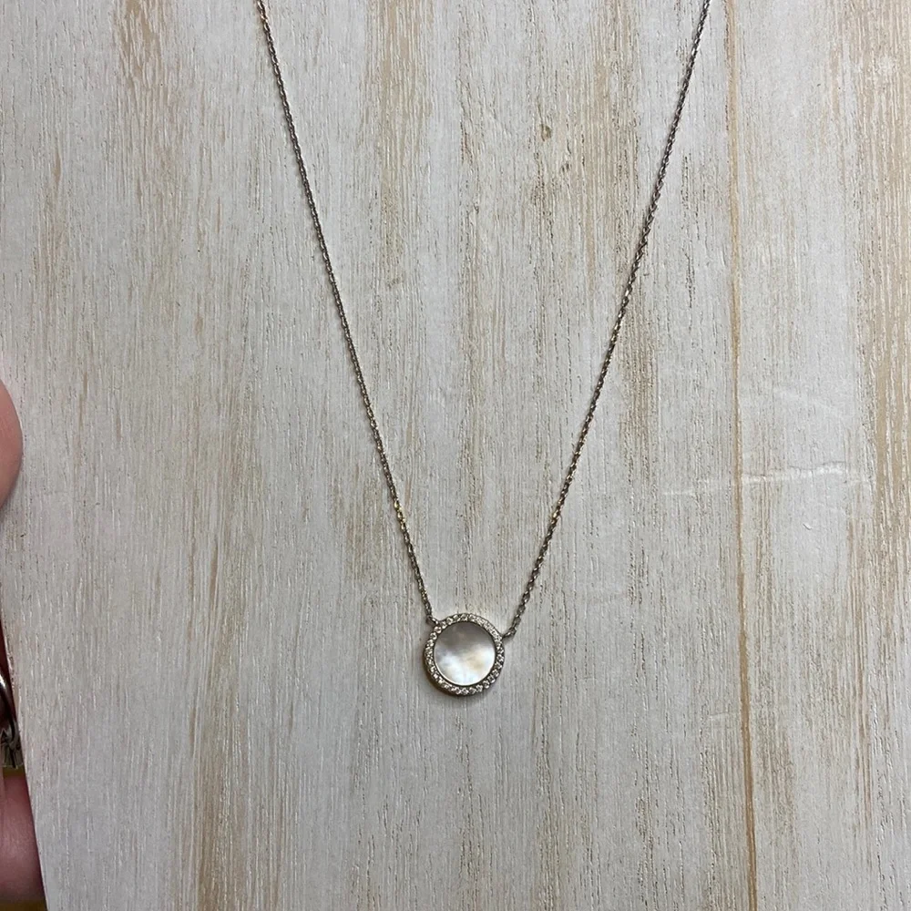 Silver Rhinestone Mother Of Pearl Circular Adjustable Necklace - Picture 2 of 7